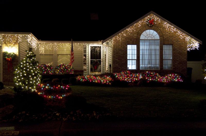 Holiday Lights Installation in Roswell, GA